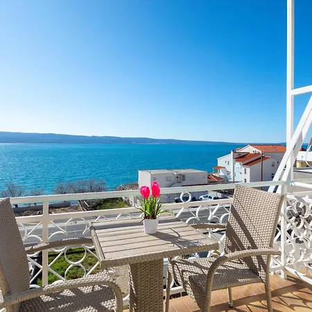 20 Meters From The * Jesenice (Split-Dalmatia)