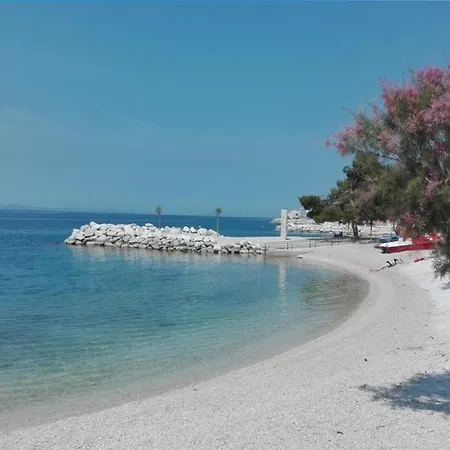 20 Meters From The Apartment
